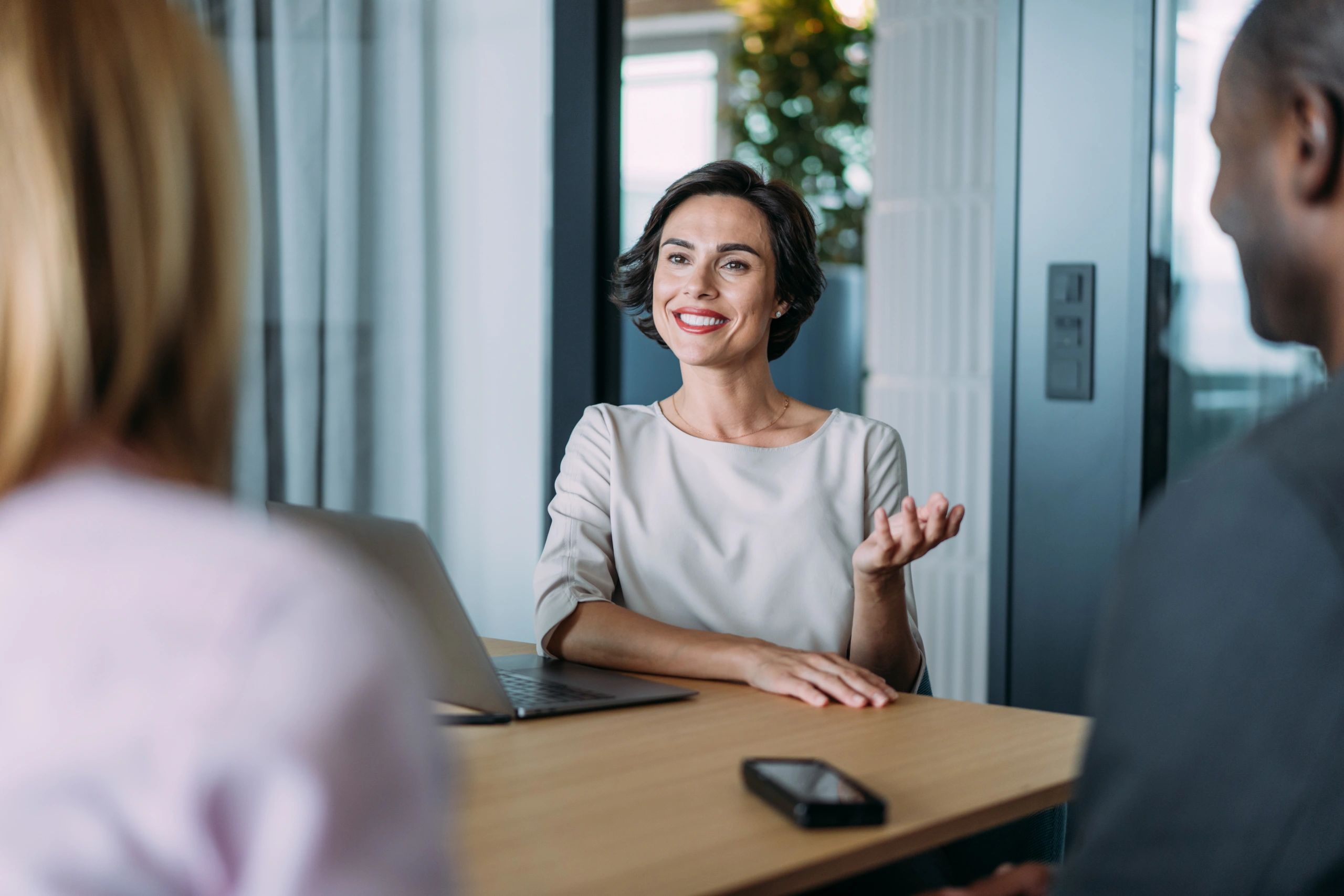 lawyer consulting client